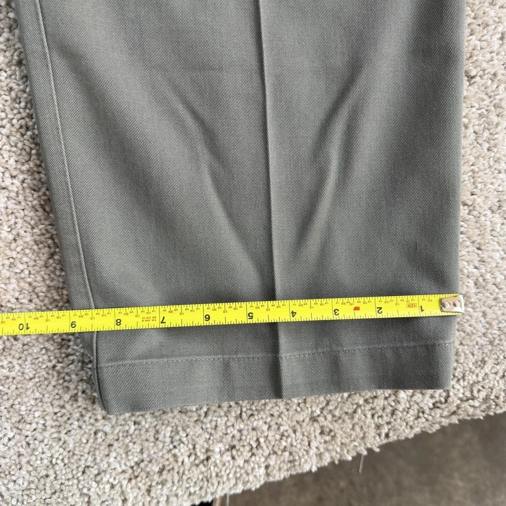 Vintage Dockers Pants Men 36x32 Gray Pleated Twill Classic Fit No Wrinkle Khakis